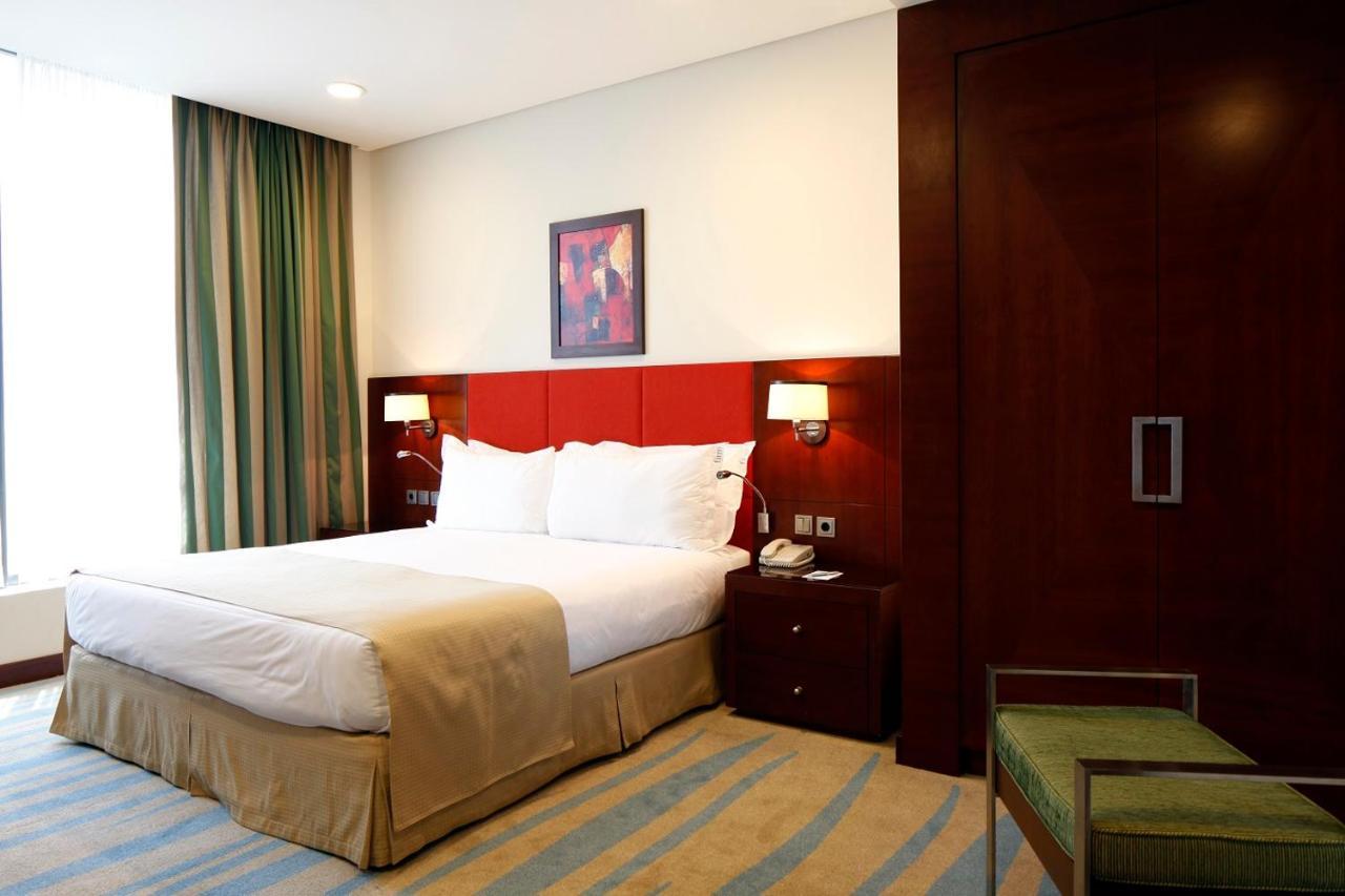 Holiday Inn Olaya By Ihg Riadh Exterior foto