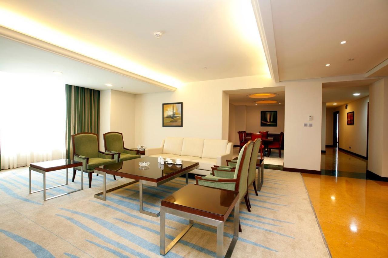 Holiday Inn Olaya By Ihg Riadh Exterior foto