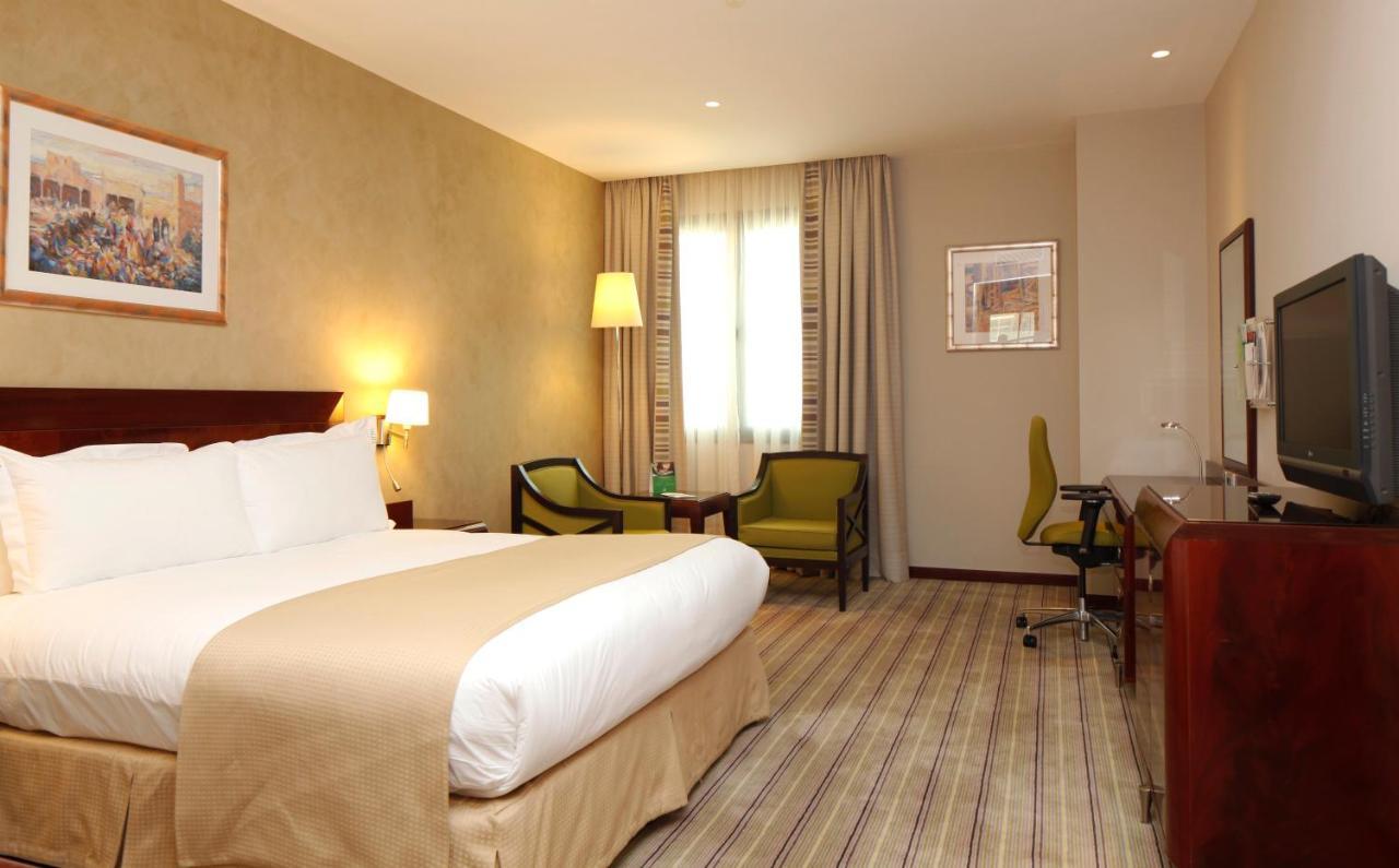 Holiday Inn Olaya By Ihg Riadh Exterior foto